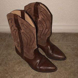 Western Bruno Valenti Cowboy Boots in Brown